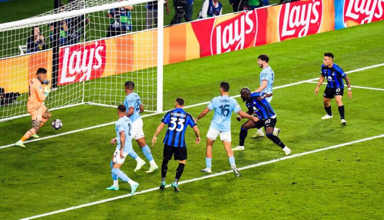 Le-sauvetage-miraculeux-d-Ederson-sur-une-tete-de-Romelu-Lukaku-1654566