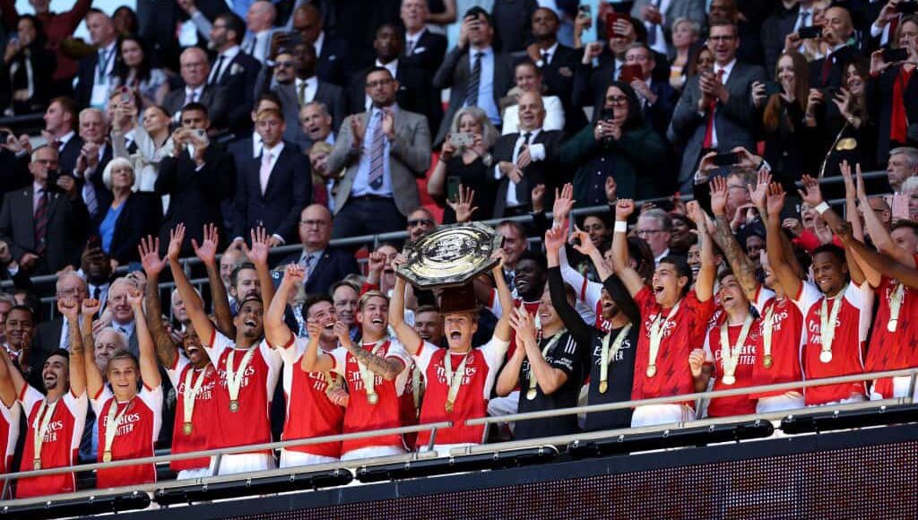 فوز ارسنال بالدرع الخيرية