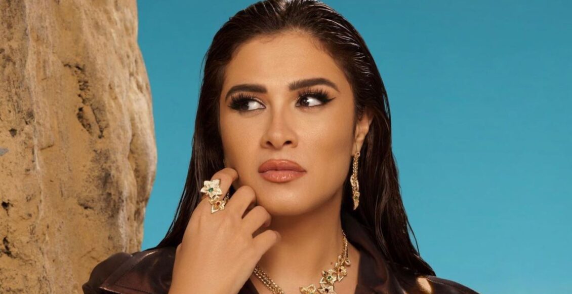 ياسمين عبد العزيز