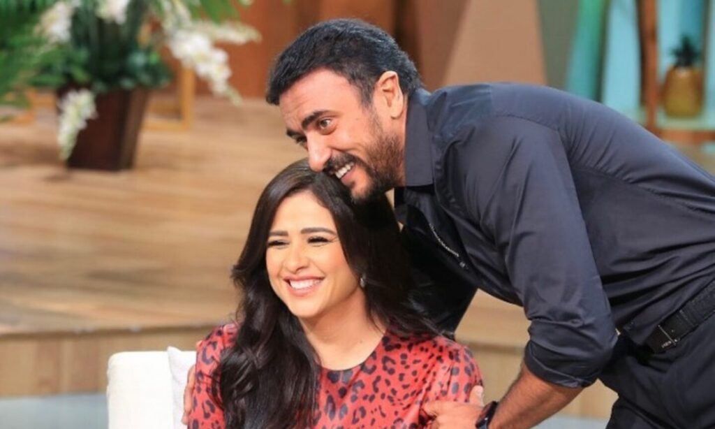 ياسمين عبد العزيز وأحمد العوضي