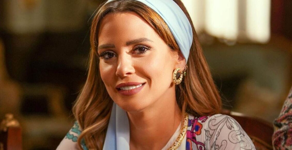 إيمان العاصي - الصورة من صفحتها على الفيس بوك