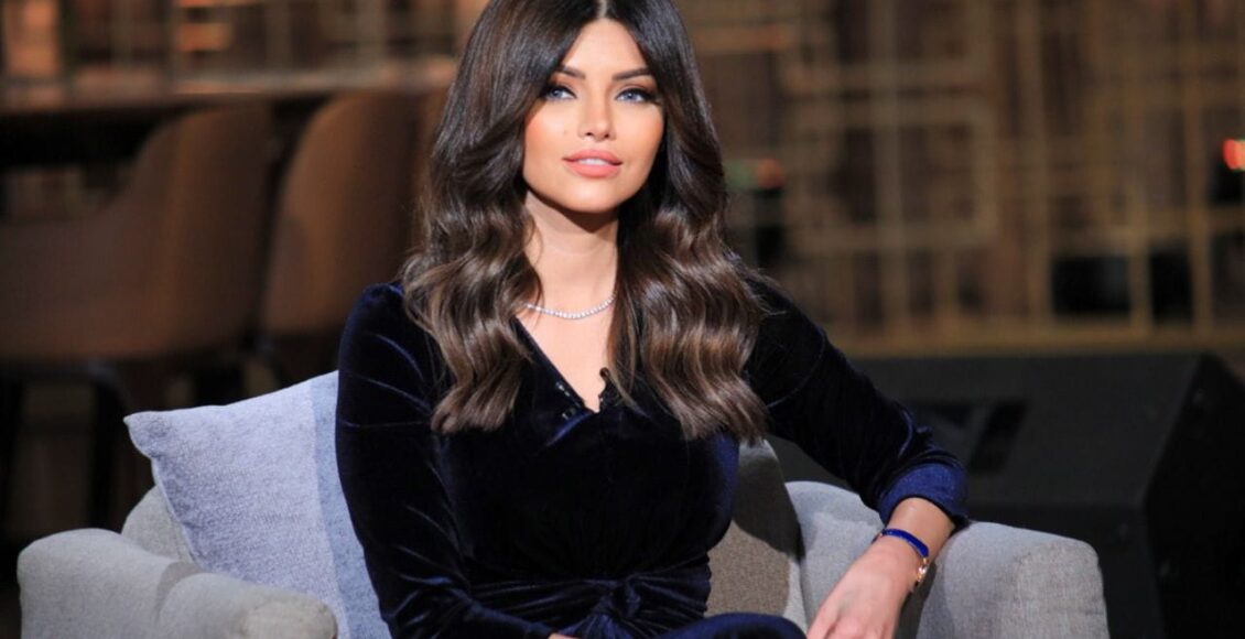 إيمان الحصري - الصورة من صفحتها الرسمية على الفيس بوك