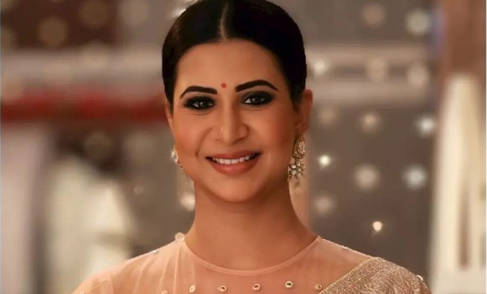 الفنانة الهندية بارنيتا بورتهاكور