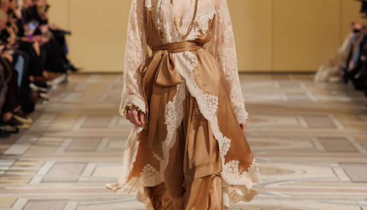 ZIMM_FW25_FOH_STILL_02_1