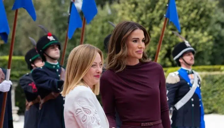 63a64fb2ba57bc08f57e0983720864f681b988ce-090425145046